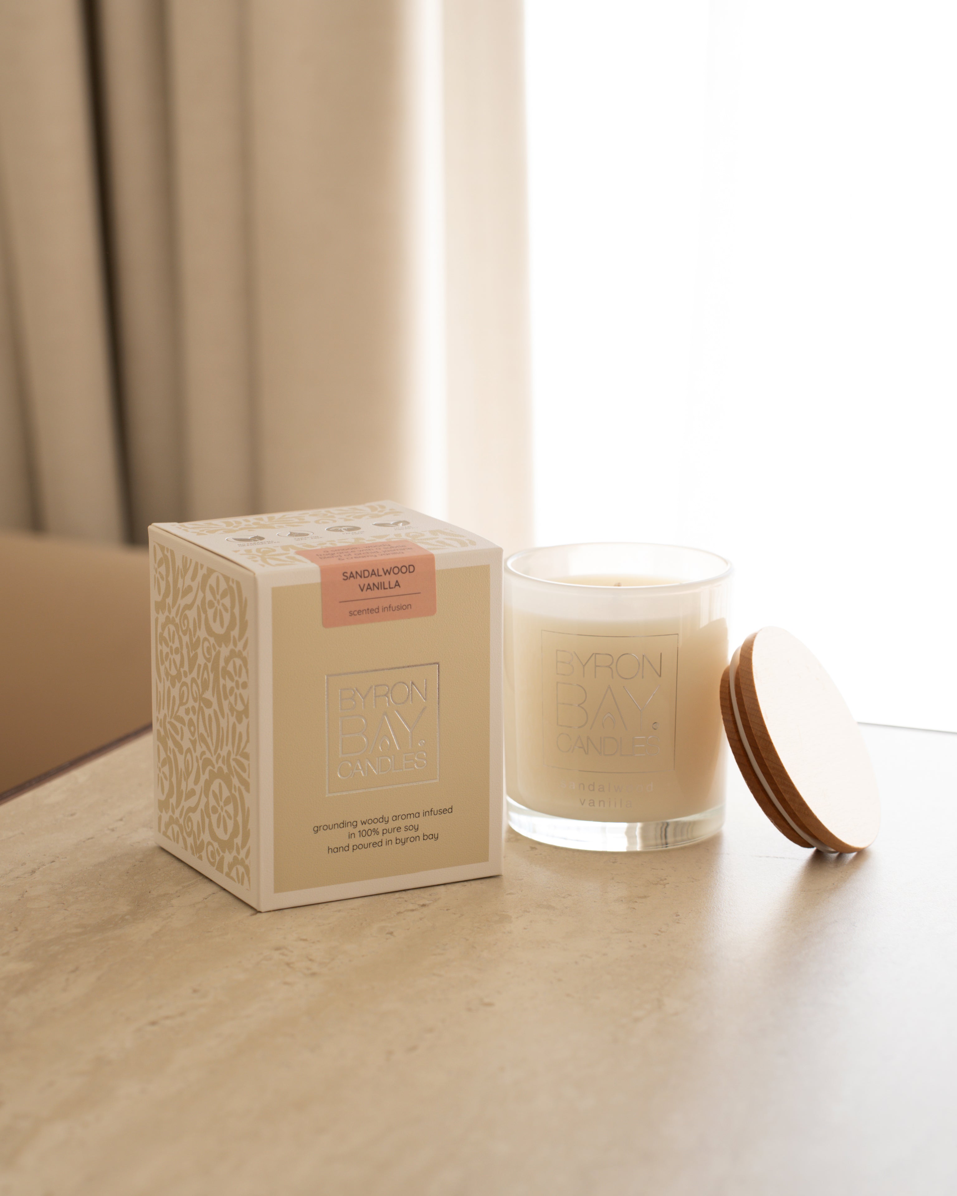 Byron Bay Candle - Sandalwood & Vanilla