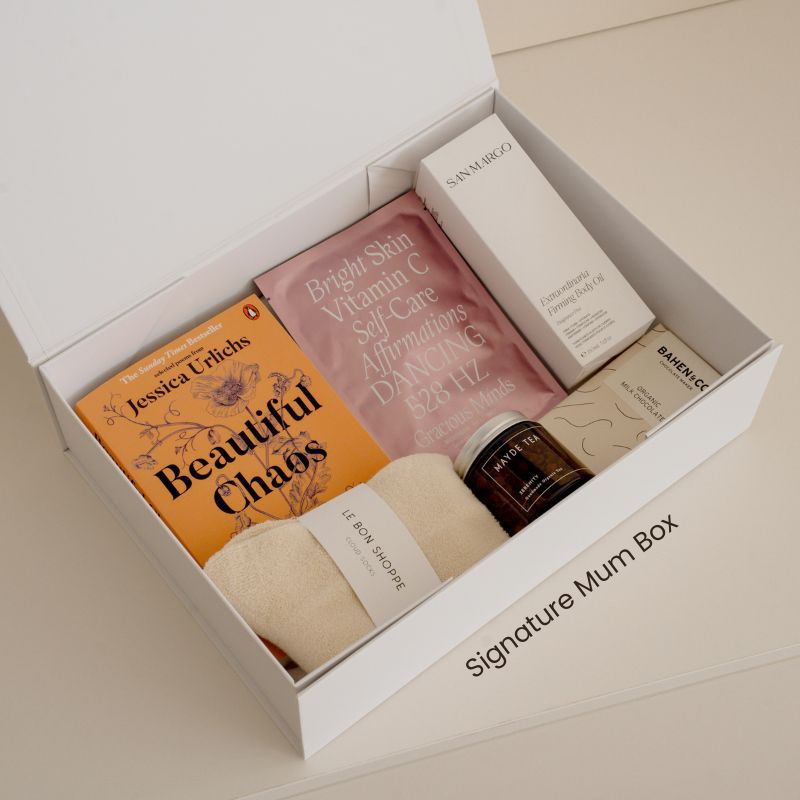 Signature Mum Box